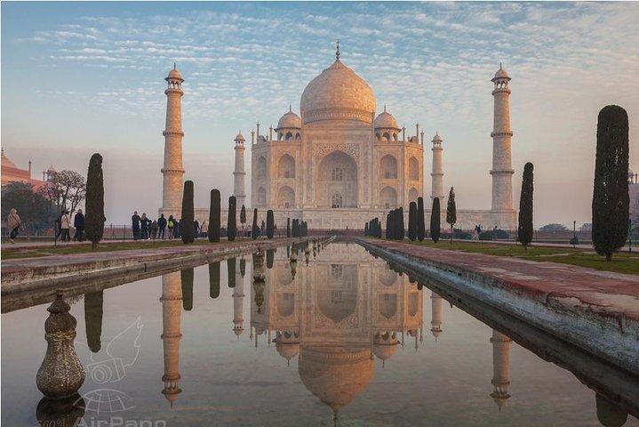 Golden Triangle Tour (delhi-jaipur-agra)