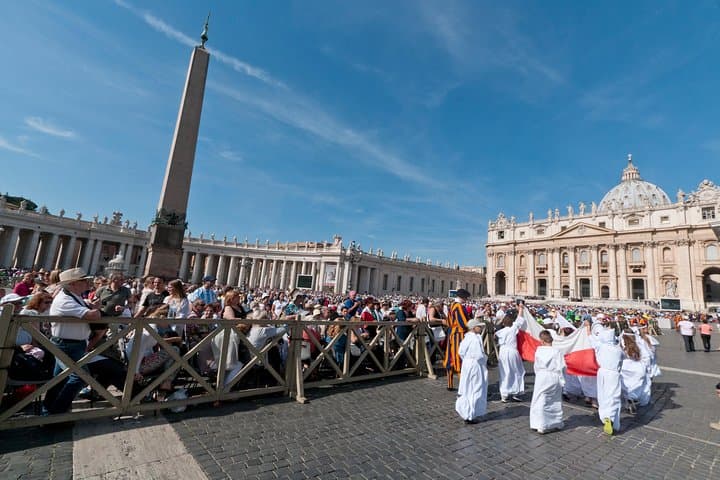 Papal Audience with Pope Leo XIV and Expert Local Guide