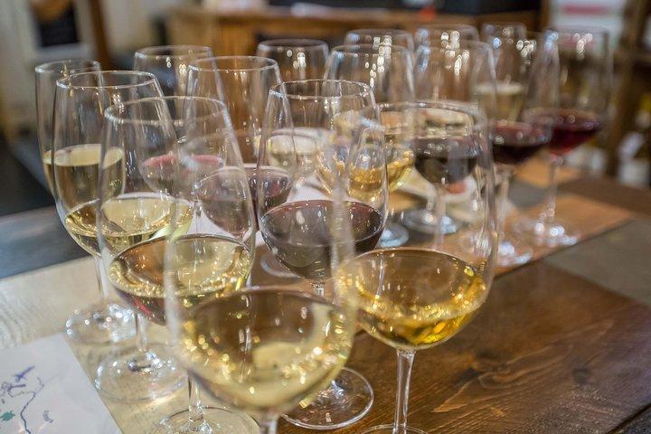 Dégustation de vin, fromage et charcuterie à Budapest