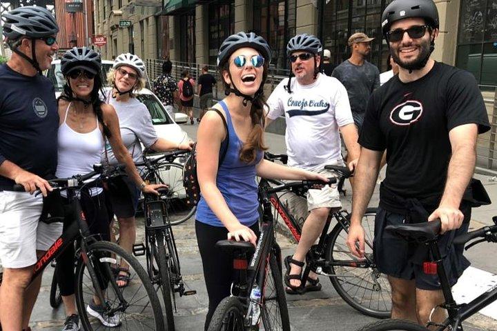 Visite à vélo en petit groupe des quartiers de Brooklyn
