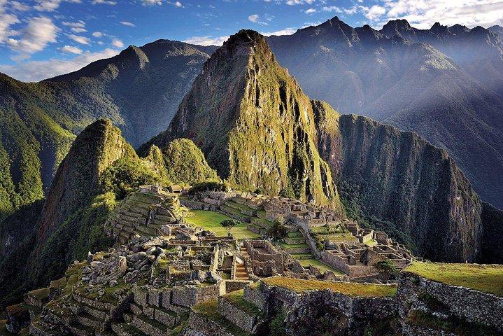 Visita guiada de MACHU PICCHU