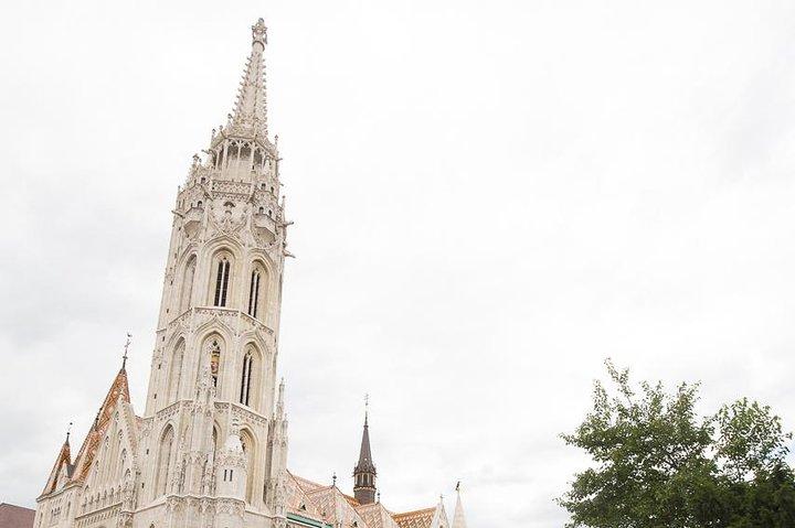 Balade dans le quartier du château de Buda avec entrée à l'église Matthias