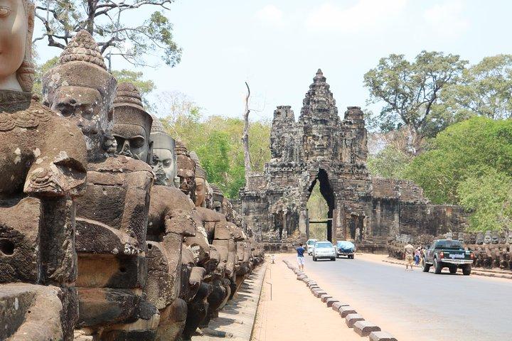 Angkor Wat Sunrise og Tonle Sap Lake 1,5 dage