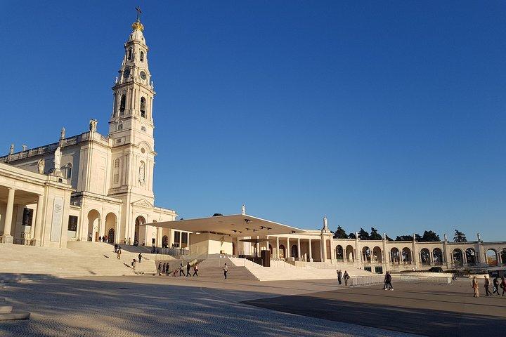 Visite privée en petits groupes de Fátima d'une journée complète