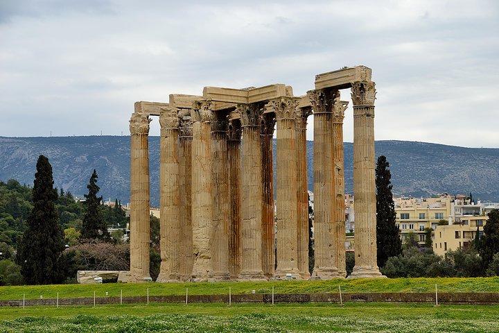 Traslado de destino múltiple de medio día de ida y vuelta a Atenas