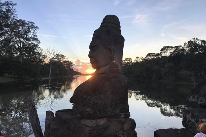 Siem Reap Highlight Angkor Wat Sunset Tour Small Group
