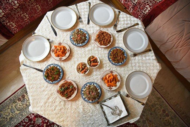 Tour privato del mercato e lezione di cucina a Casablanca con trasferimenti