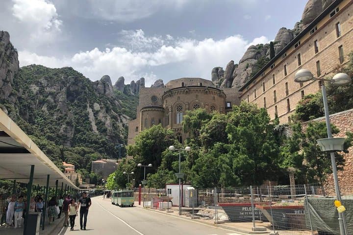 Montserrat Private Tour from Barcelona with Pick-up