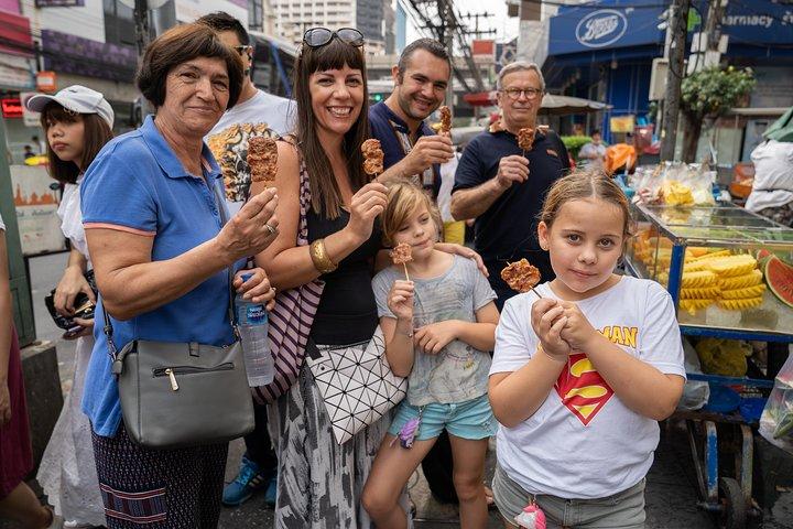 Excursão gastronômica por Bang Rak, em Bangcoc, com um guia local