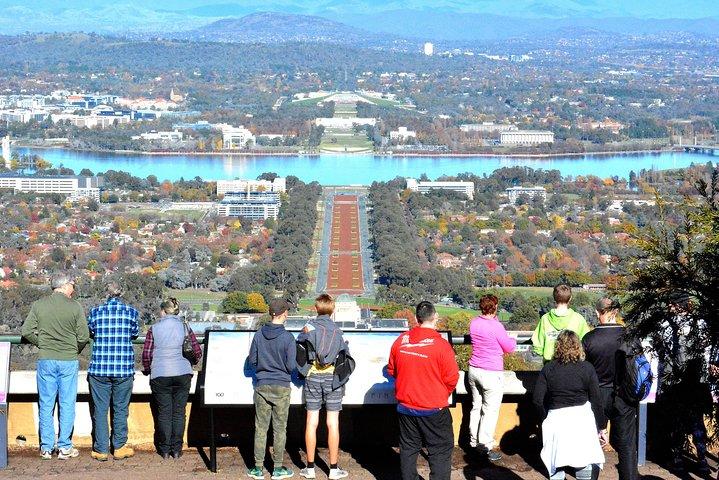 Aspectos destacados de la excursión de un día completo a Canberra