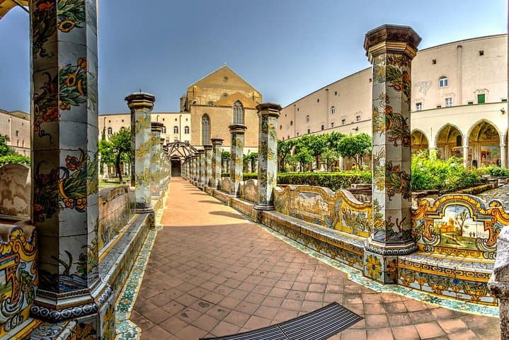 Private Guided Tour Of Naples Historic Center & Pompeii