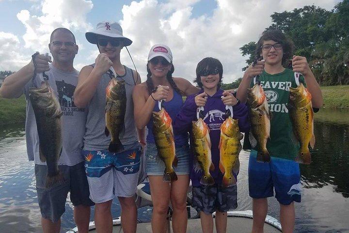 Peacock Bass Fishing Trip vicino a West Palm Beach