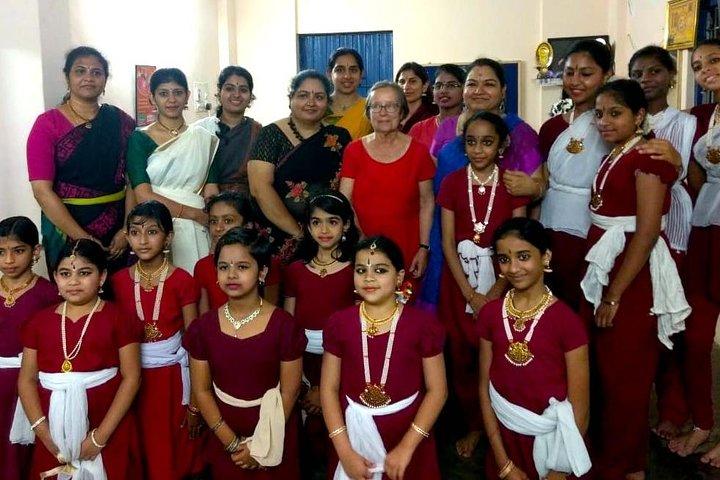 Bharatnatyamバンガロールでのクラシックダンス体験