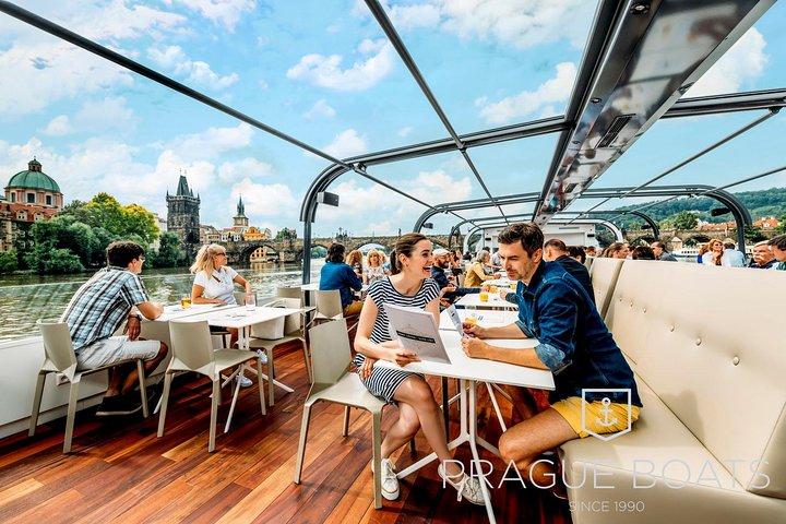 Prague Boats 3-hour Dinner Cruise