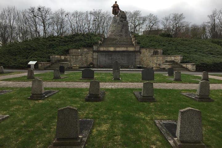 768,000 vs 150,000: Battle for the Seelow Heights 1945