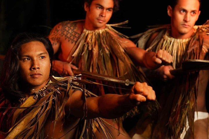 Kauai : Luau Kalamaku avec dîner buffet et spectacle