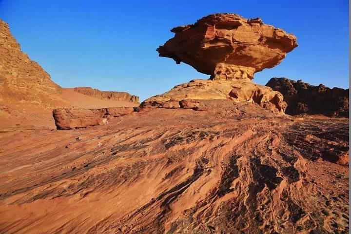 Excursión Privada Día Completo a Wadi Rum Valle de la Luna desde Amman