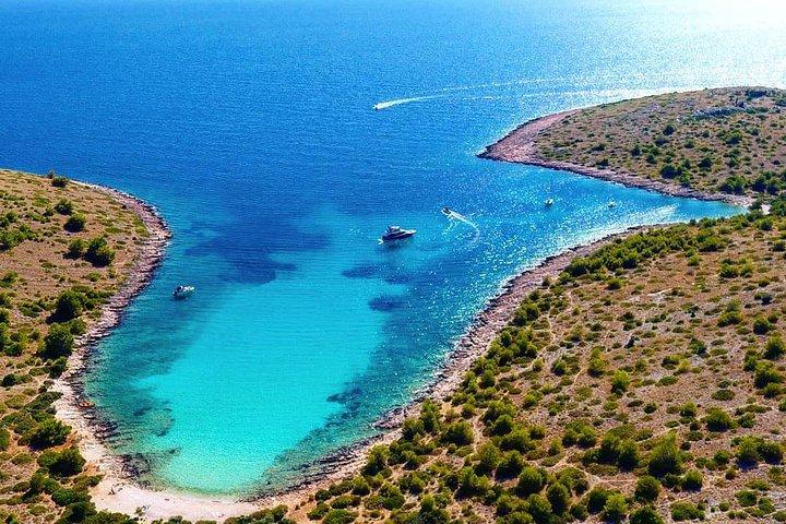 Nationalpark KORNATI-INSELN Bootstour, kleine Gruppe, halbtags, Schnorcheln, Strand