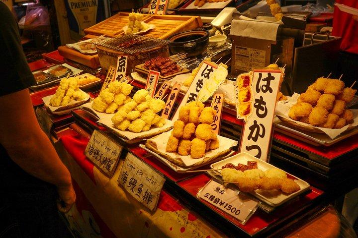 錦市場ブランチウォーキングツアー（7つの試食＋ブランチ）