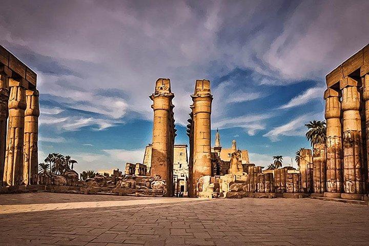 2-tägige Tour zum Hafen von Safaga nach Luxor mit Heißluftballon