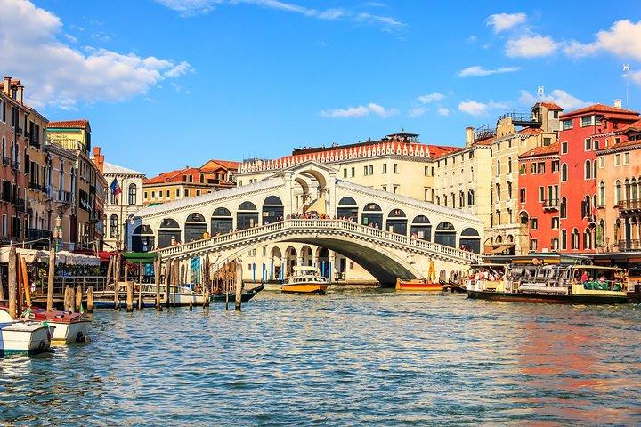 Tour a pie en grupo pequeño por Venecia con terraza de San Marcos