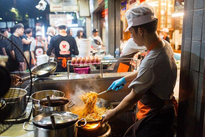 Bangkok de noche : Templos, mercados y comida Tour Tuk-Tuk