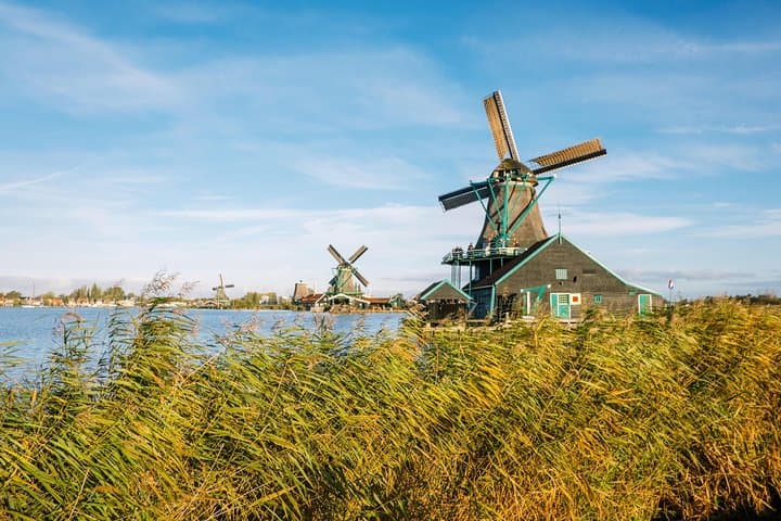 From Amsterdam: Zaanse Schans, Volendam & Marken Tour