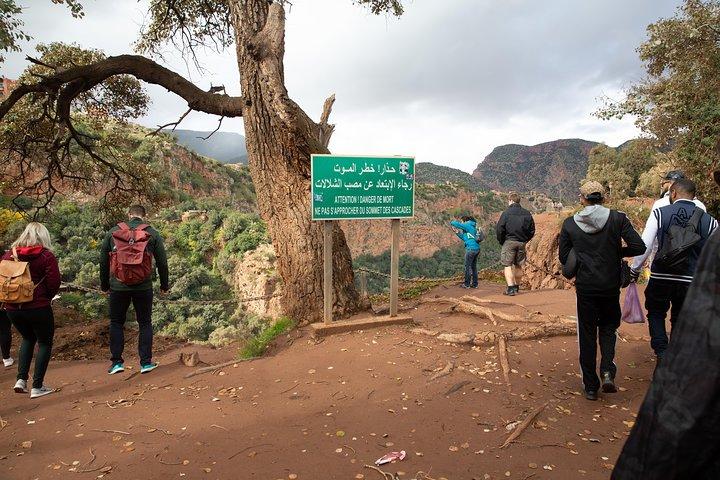 Heldagstur till Ouzoud Vattenfall från Marrakech med båttur