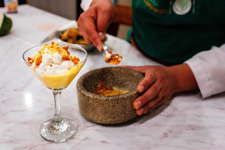 Mercado local e aula de culinária peruana com Pisco Sour em Cusco