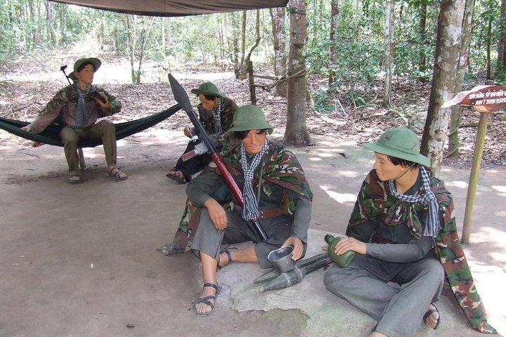 Visite privée du tunnel de Cu Chi et de Hô Chi Minh-Ville