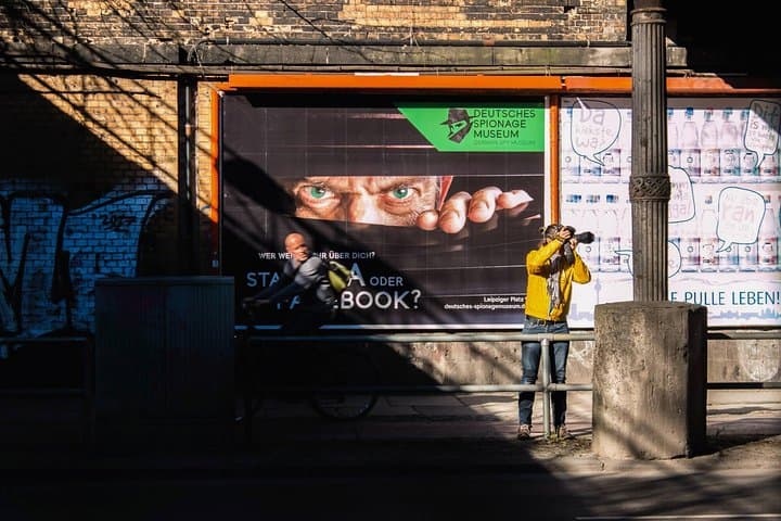 Berlin Hidden Gems PhotoWalk Tour - Berliner Street Arts