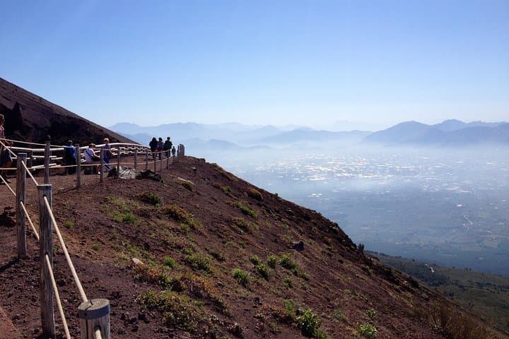 Pompeii Skip-The-Line and Mt Vesuvius with Lunch&WineTasting from Naples Port