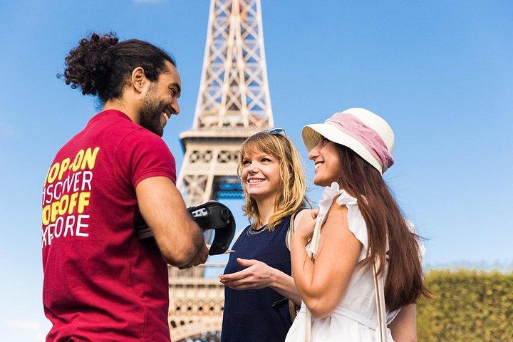 パリ・ビッグバス・ホップオン・ホップオフツアー（オプションの川下り付き）