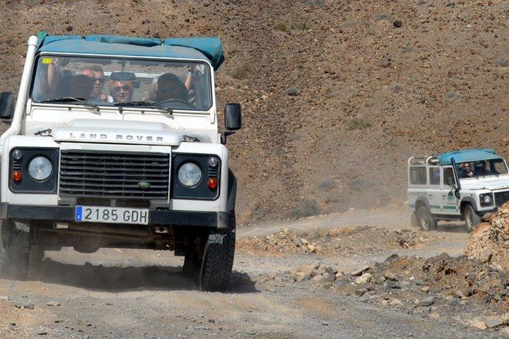コフェテビーチでの4x4ジープサファリツアー