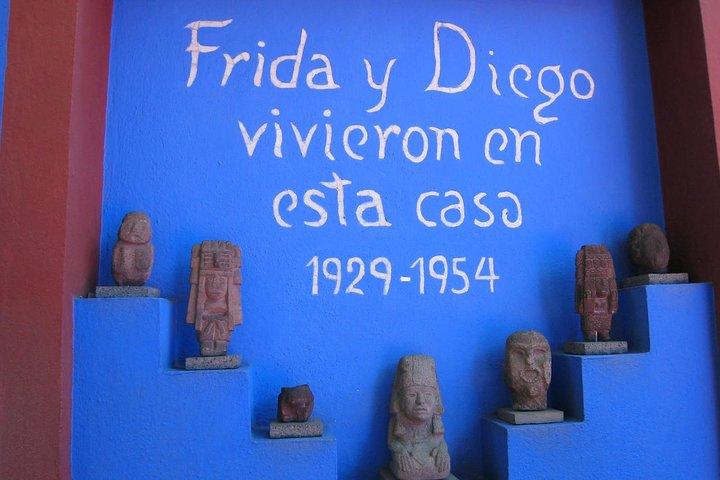 Teotihuacan & Guadalupe + Xochimilco & Frida Kahlo Combo Tour
