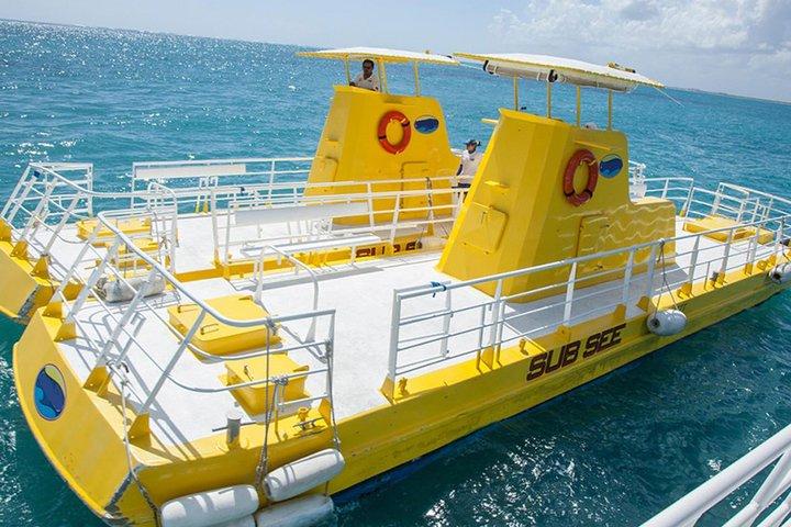 Cancun Submarine en optionele snorkeltocht