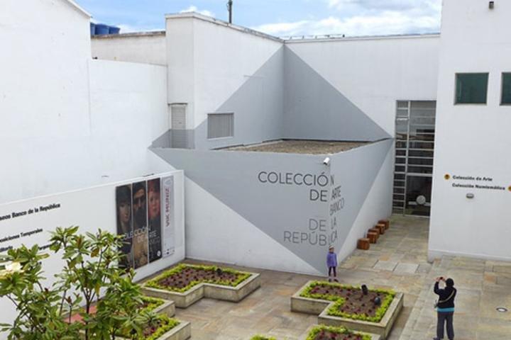Candelaria and Fernando Botero Museum Tour w/transport in Bogota