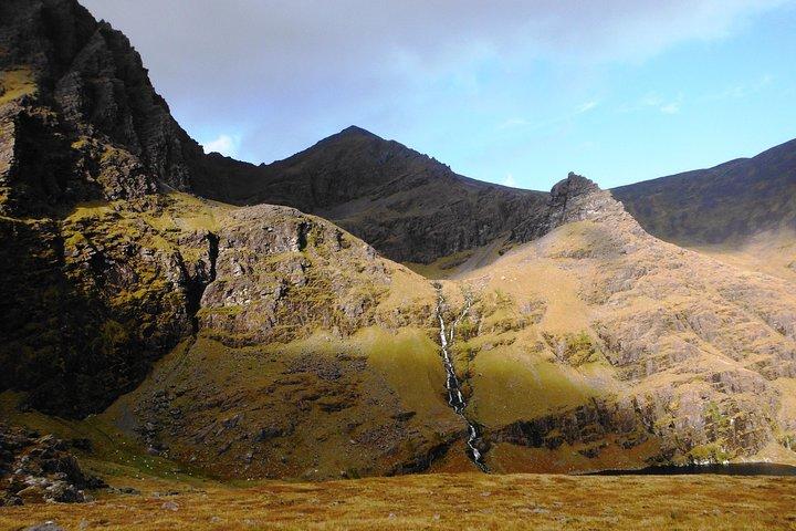 KerryClimbing.ie によるカラントゥーヒルのガイド付きクライム