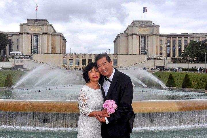 Paris Renew Your Wedding Vows Experience with Professional Photographer