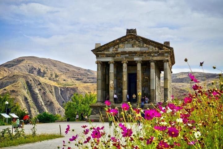 Transport rental to Garni, Geghard, Lake Sevan (Sevanavank)