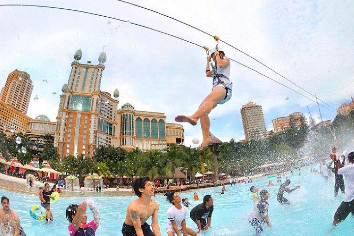 Sunway Lagoon Admission Ticket with Pickup from Hotel