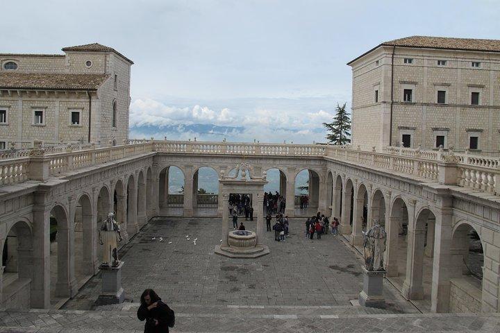 Excursión privada de un día a la Abadía de Montecassino desde Roma