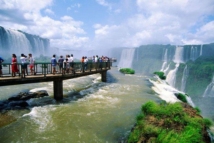 Pacchetto risparmio Cascate di Iguazù! Escursioni e trasferimenti da entrambe le parti