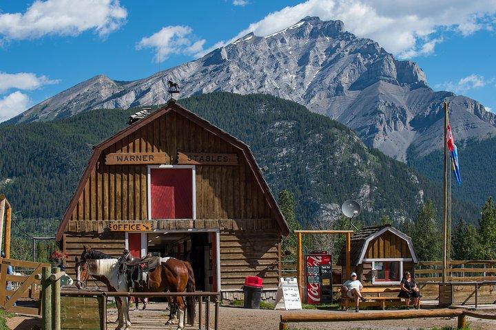Planwagenfahrt in Banff mit Western Cookout