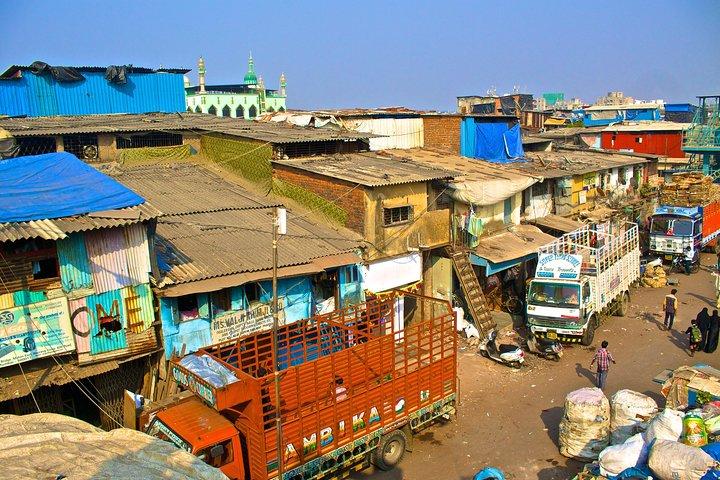 Tour della città sud di Mumbai con la baraccopoli di Dharavi in veicolo privato