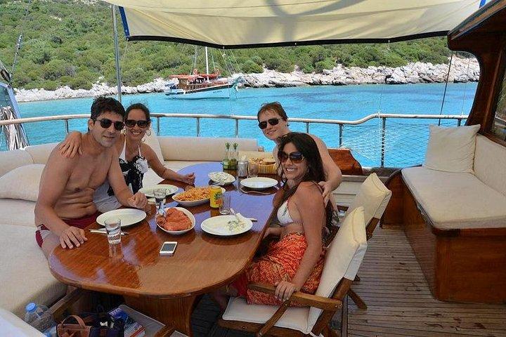 Bodrum Private Gulet-Tour mit Mittagessen