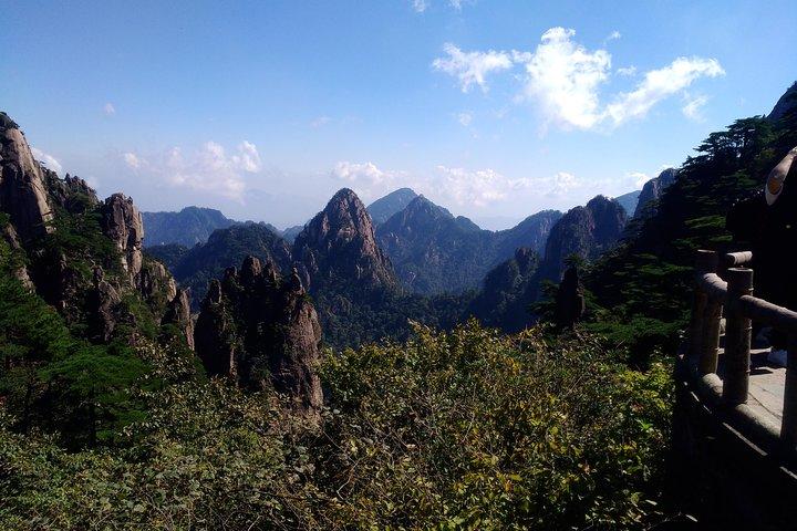 Sommet tout compris de Huangshan, visite privée d'une journée - pas de shopping