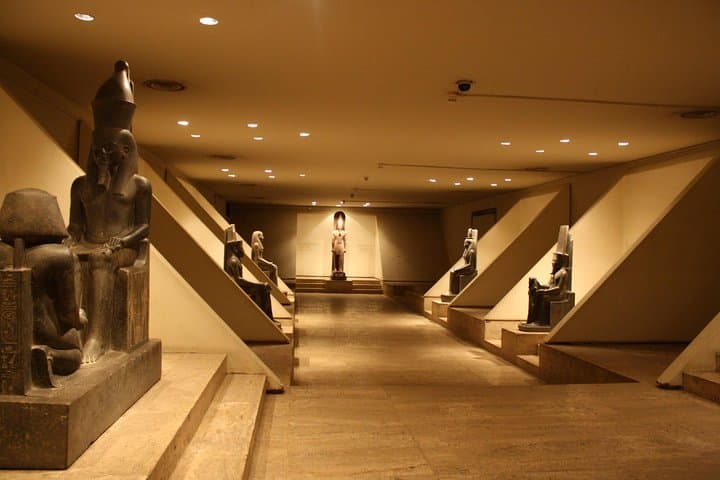 Private Tour to Luxor Museum and Mummification Museum
