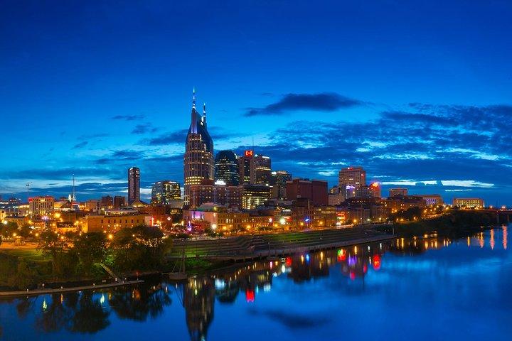 Tour nocturno en tranvía por Nashville