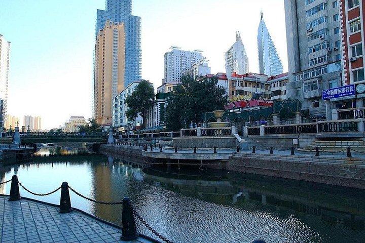 黒龍江省博物館からイエスの聖心大聖堂までの4時間ツアー